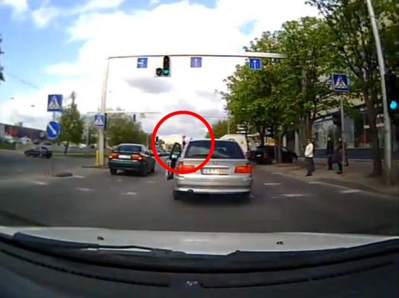 Ne itin mandagus BMW vairuotojas