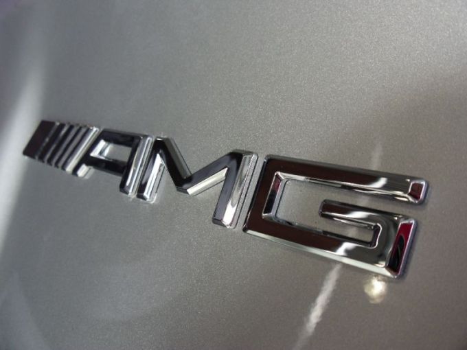 AMG logotipas