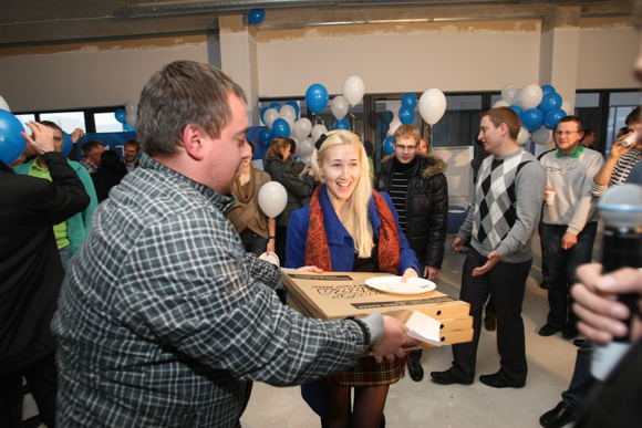 Picų tiekėjų lenktynes „Greitis ir Karštis 2011“