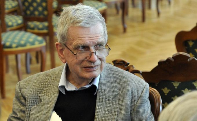 E.Zuroff'as, D.Katz'as ir T.Venclova. Sovietmečio inteligentų stabukas įstojo į antilietuvišką TROYKĄ